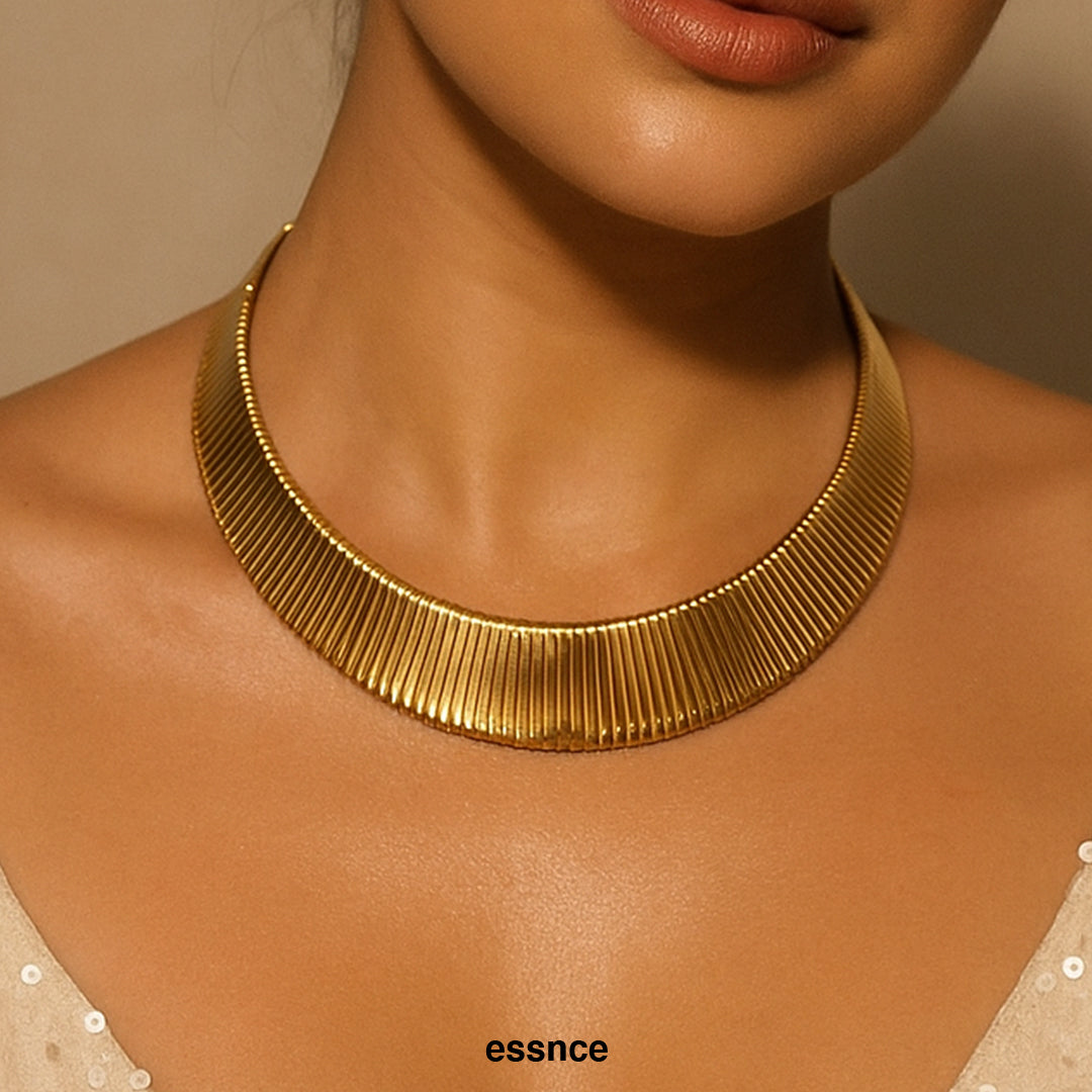Élan Choker Necklace